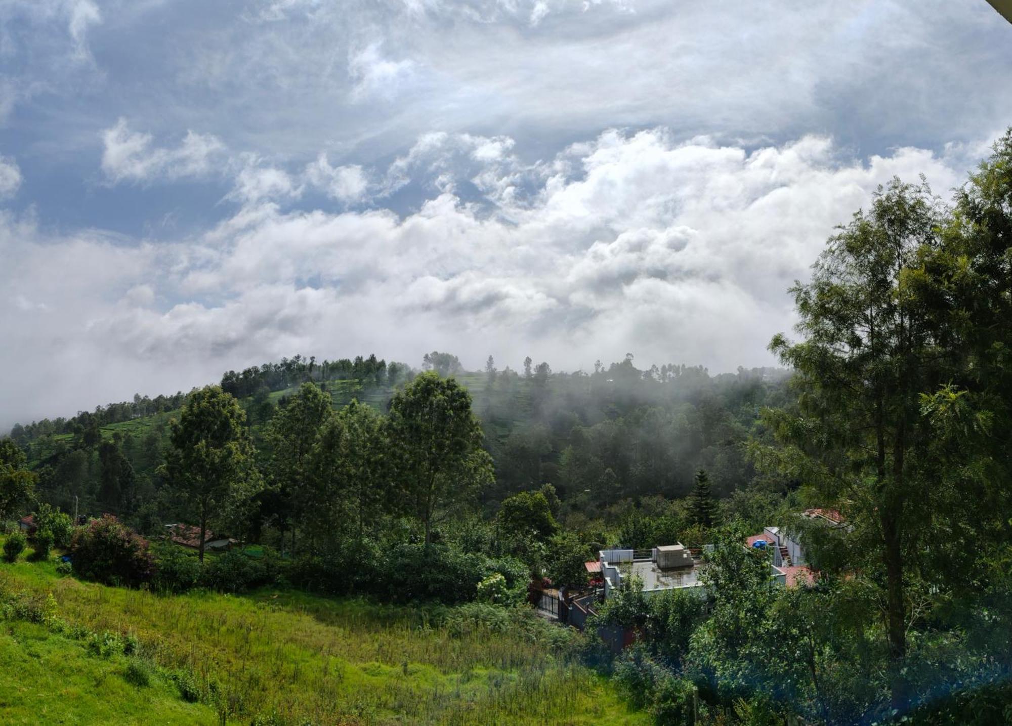 Pear Tree Entire 2Bhk Villa Kotagiri Luaran gambar
