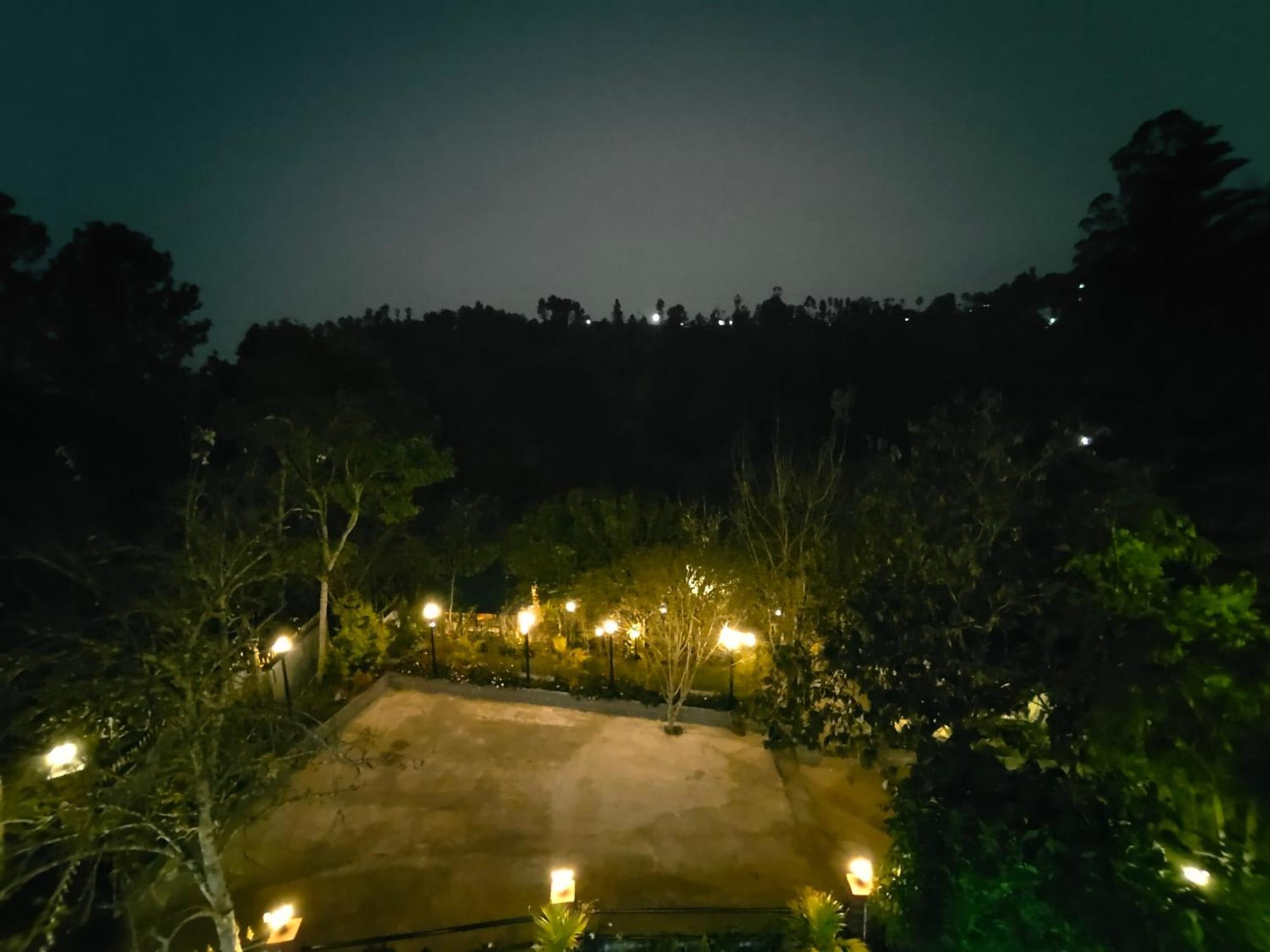 Pear Tree Entire 2Bhk Villa Kotagiri Luaran gambar